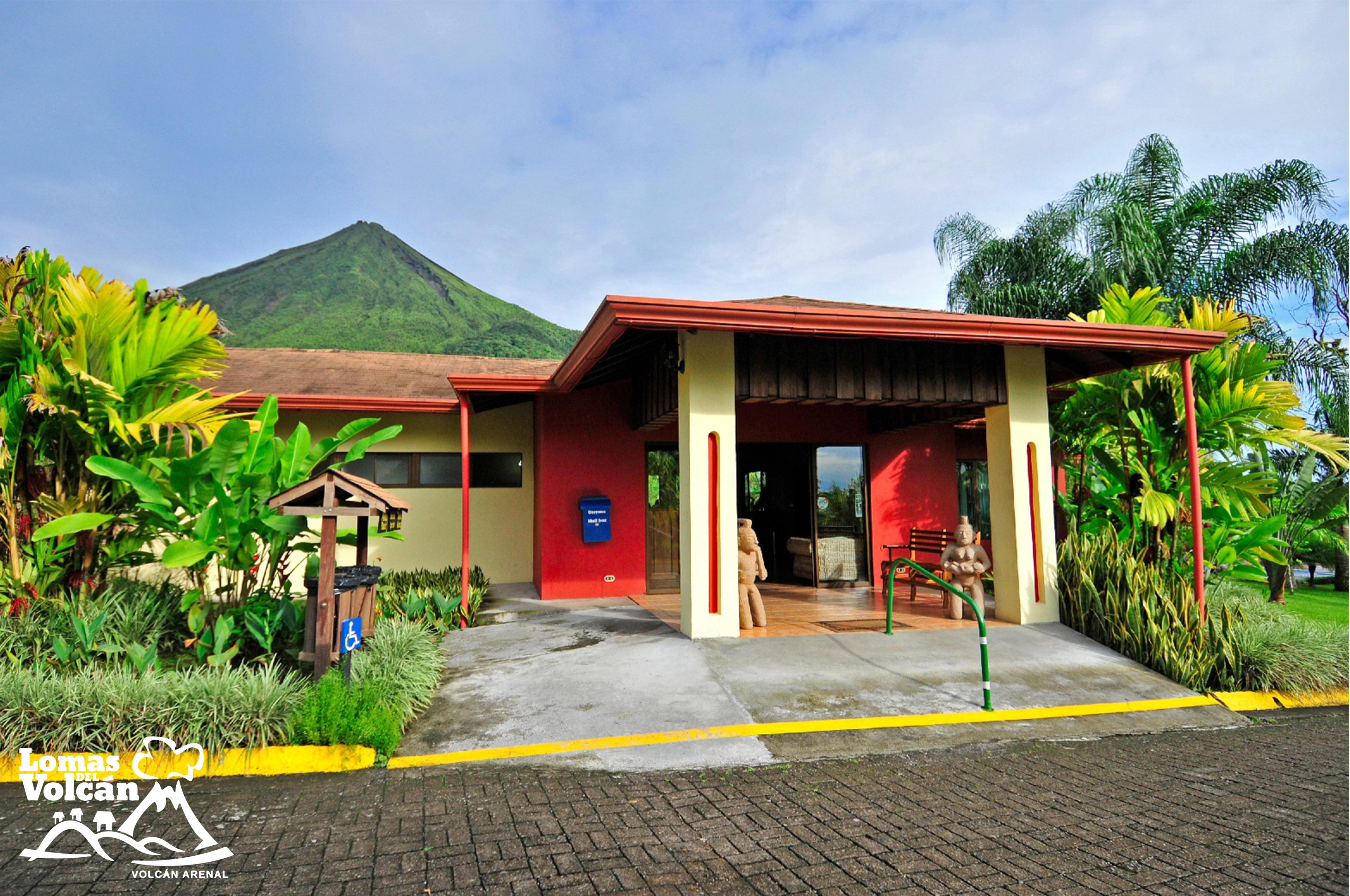 Hotel Lomas Del Volcan La Fortuna Exterior photo